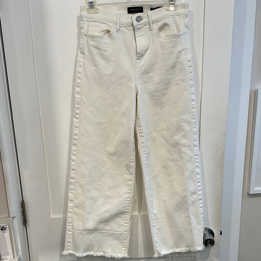 Banana Republic Cream Ankle Cropped Jeans